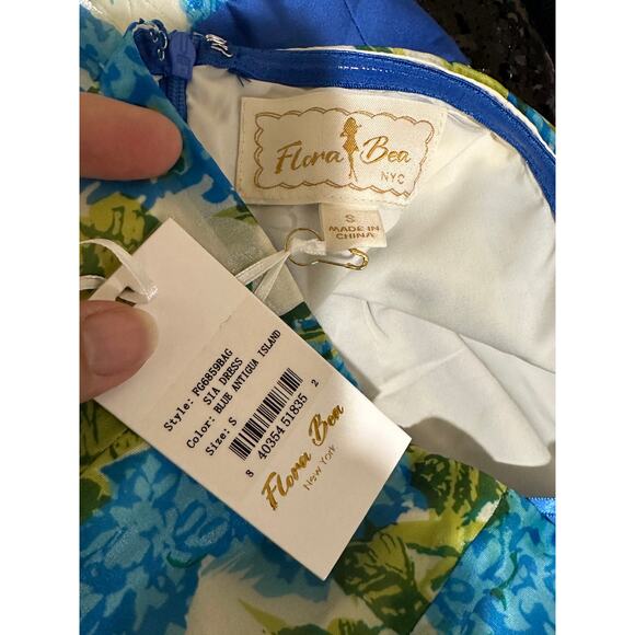 Flora Bea NYC Sia Dress Size Small NWT Blue Antigua Island Green Strapless - Picture 3 of 12